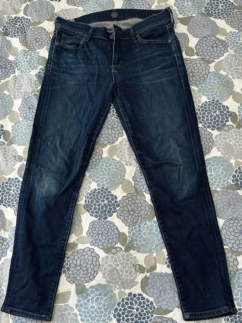 Citizens Of Humanity Skinny Jeans in Dark Blue Wash
